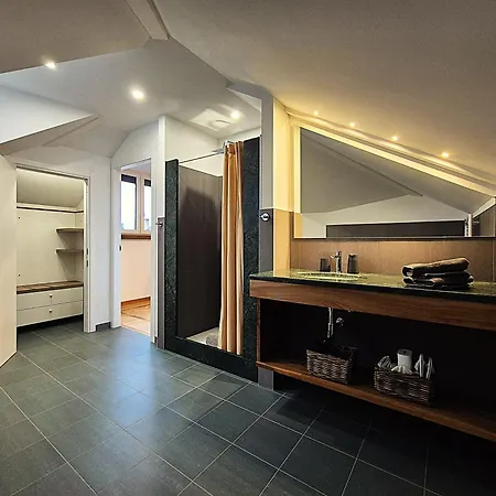 Bed & Breakfast Residenza Laurum Mandello del Lario