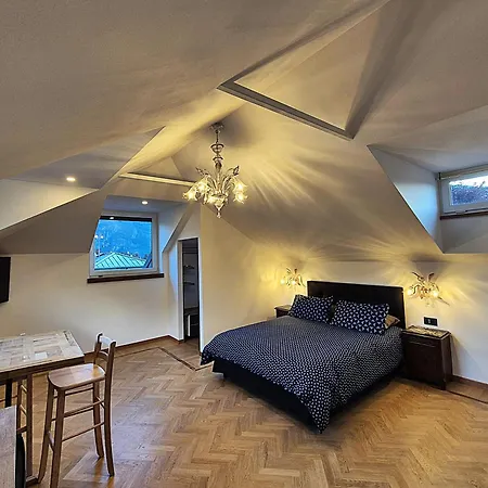 Residenza Laurum Bed & Breakfast Mandello del Lario